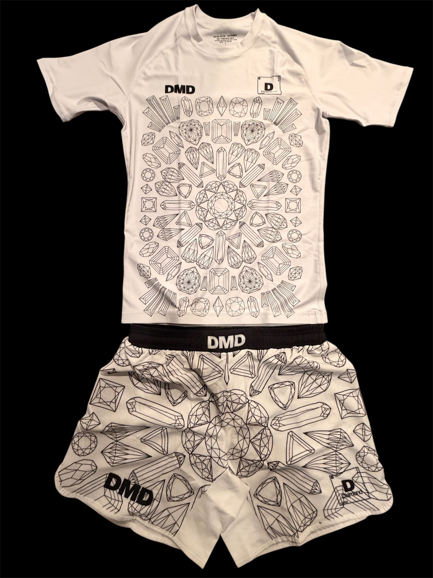(DMD) Diamond Combat Co White Diamonds Rash Guard Pack