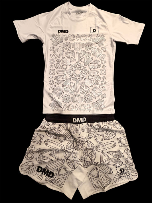 (DMD) Diamond Combat Co White Diamonds Rash Guard Pack